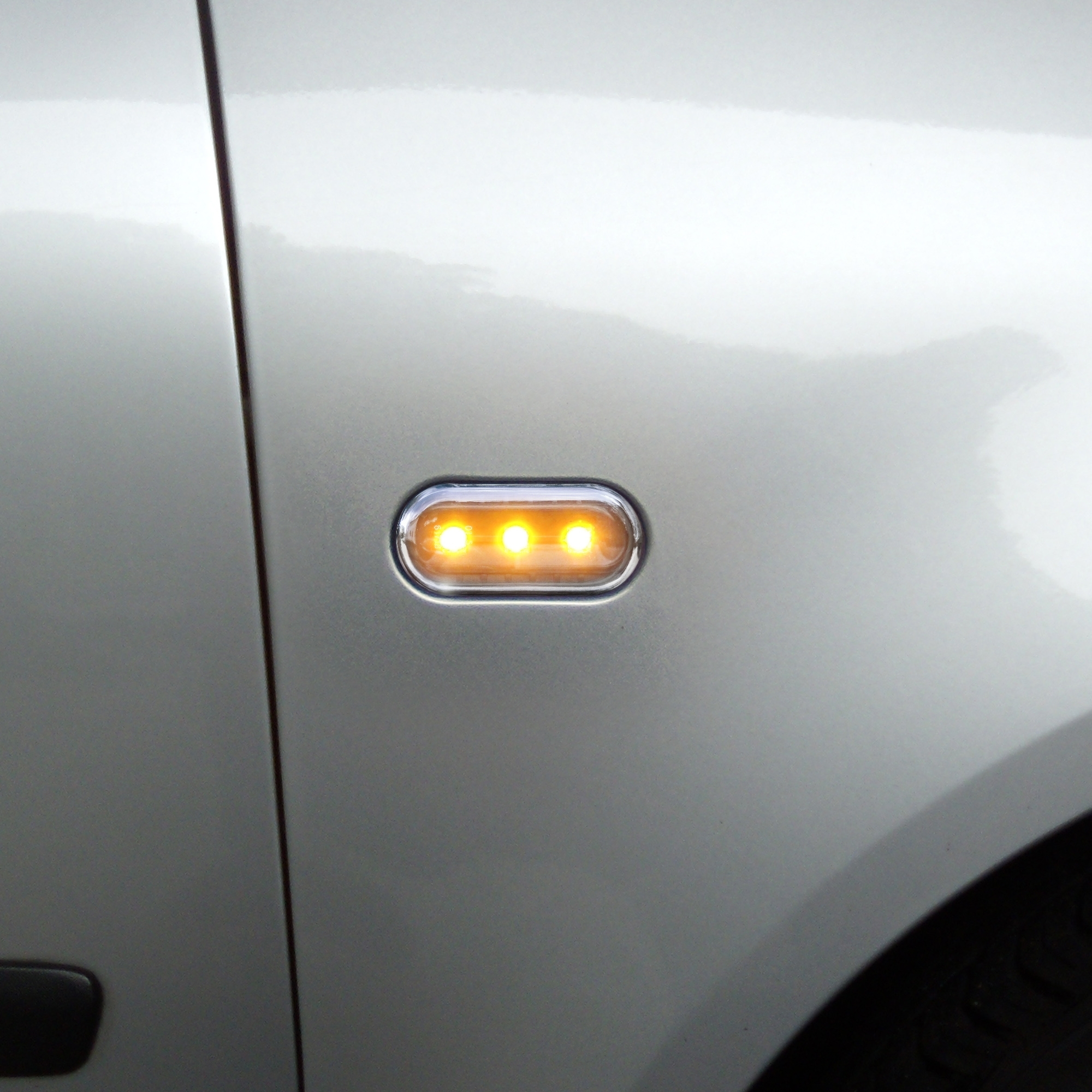 Seitenblinkleuchten klar/schwarz LED passend für Golf 3/4, Vento 96-, Lupo, Passat B5, Polo 2000-, Leon + Toledo 1M pass – Bild 4